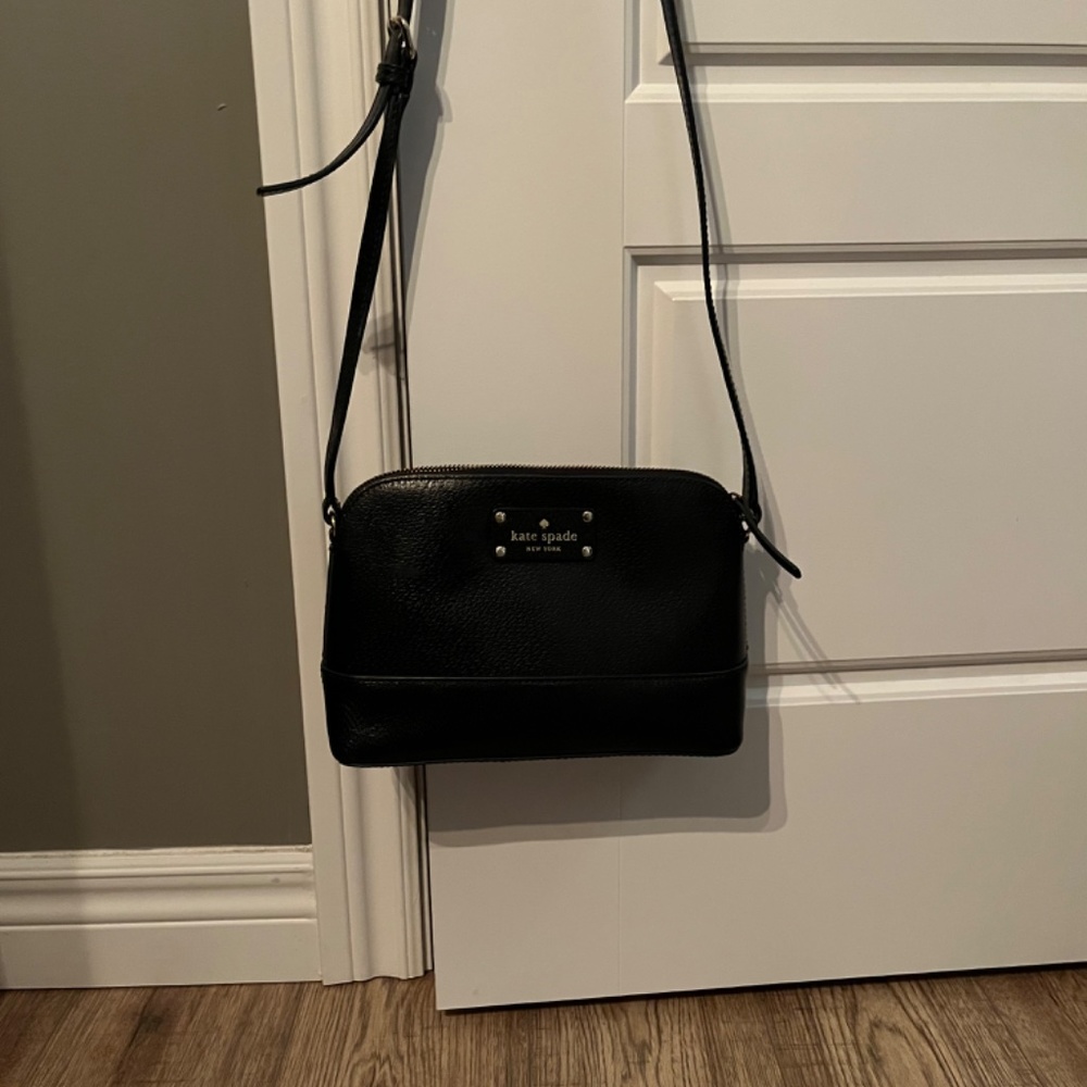 Kate Spade purse - Picture 2 of 2